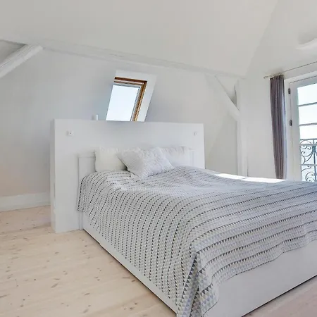 Cozy In With Wifi Holiday home