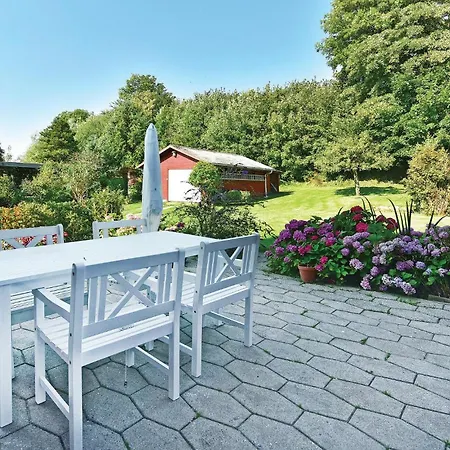 Cozy In With Wifi Grasten