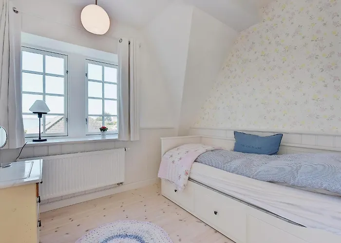 Ferienhaus Cozy In With Wifi